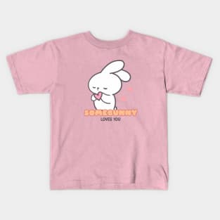 Cute Rabbit: Some Bunny Loves You Kids T-Shirt